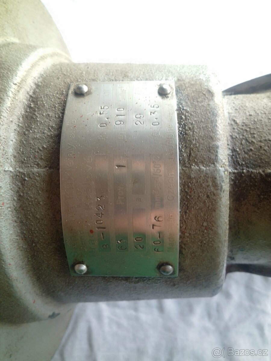 šneková převodovka - 2