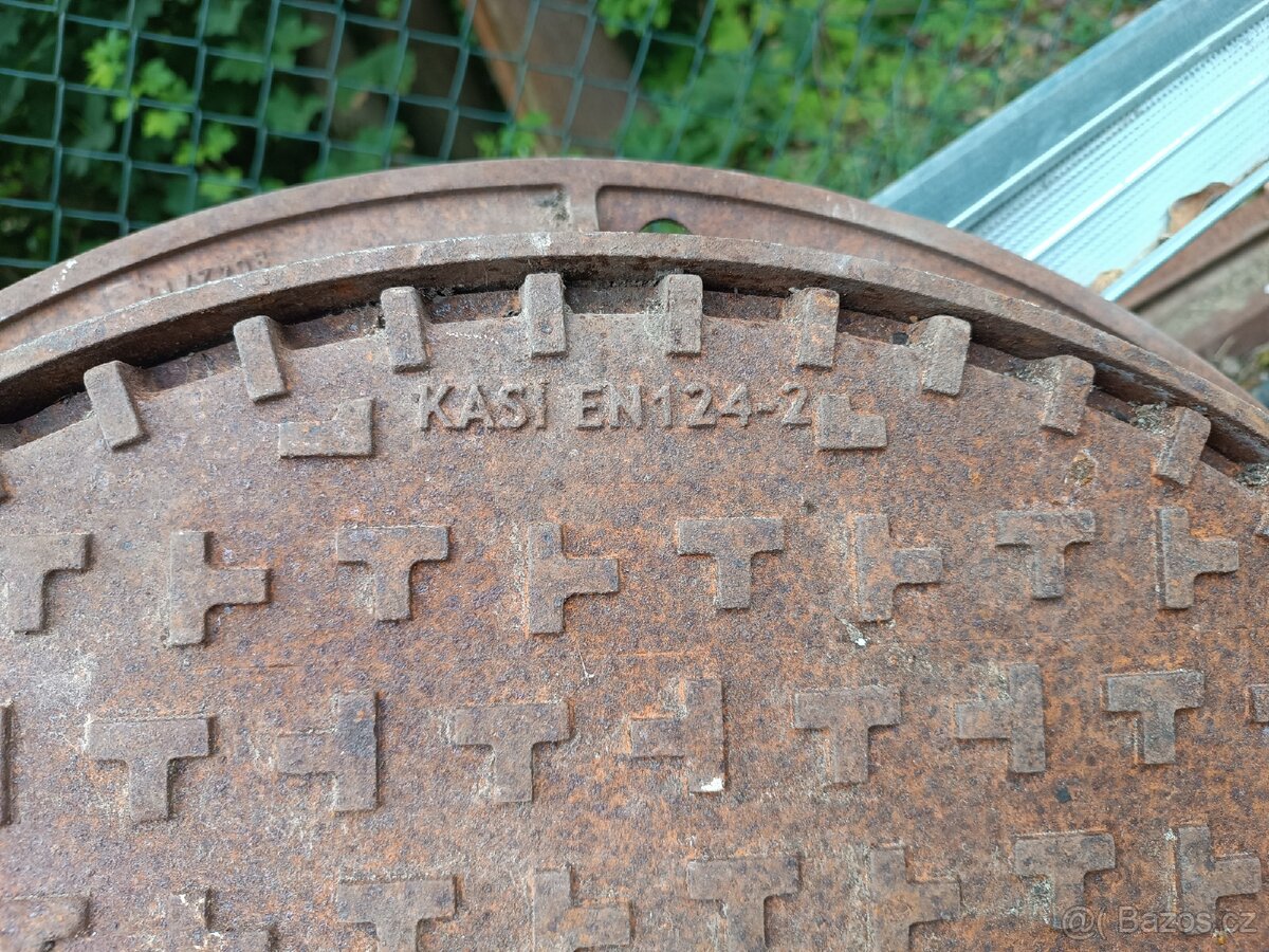 Litinový kruhový poklop s rámem nepoužitý 40t - 2