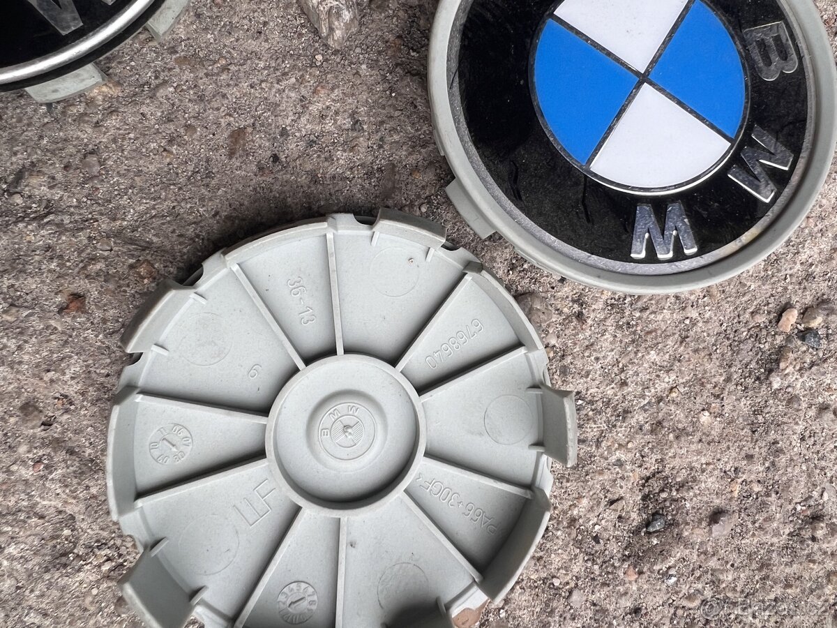 Středová krytka BMW včerně emblému - 2