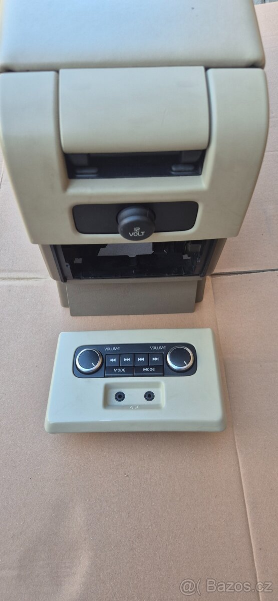 Středový tunel Volvo XC70 P3 - 2