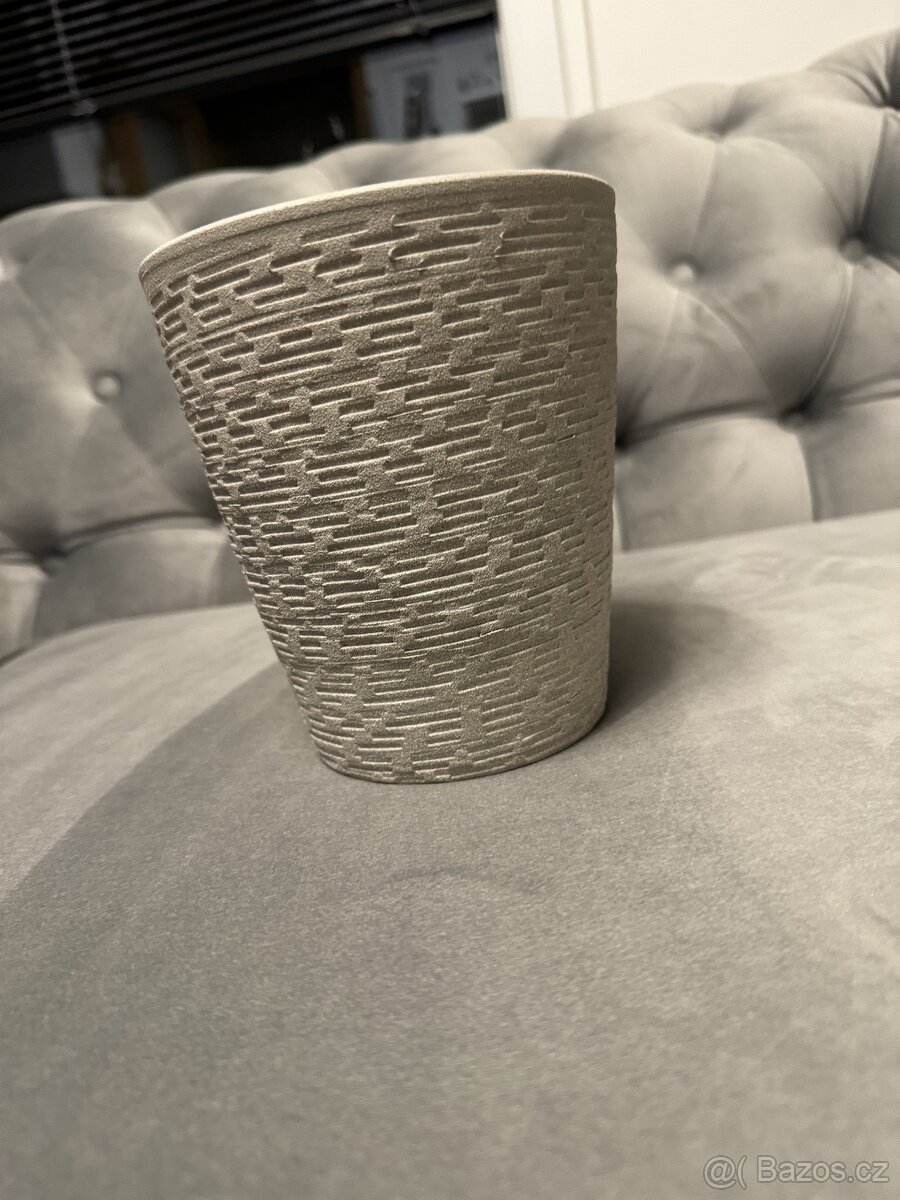 Kvetinac keramika - 2