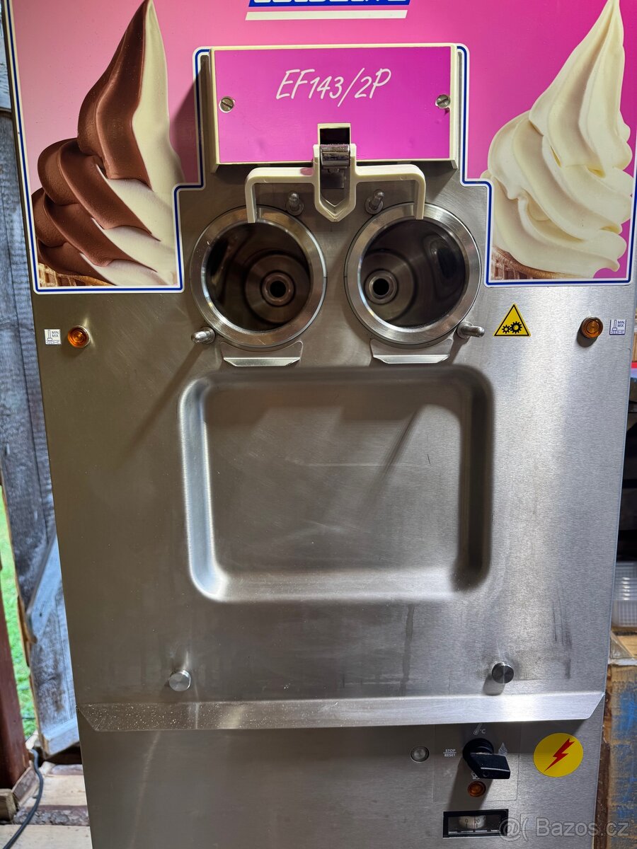 Zmrzlinový stroj - 2