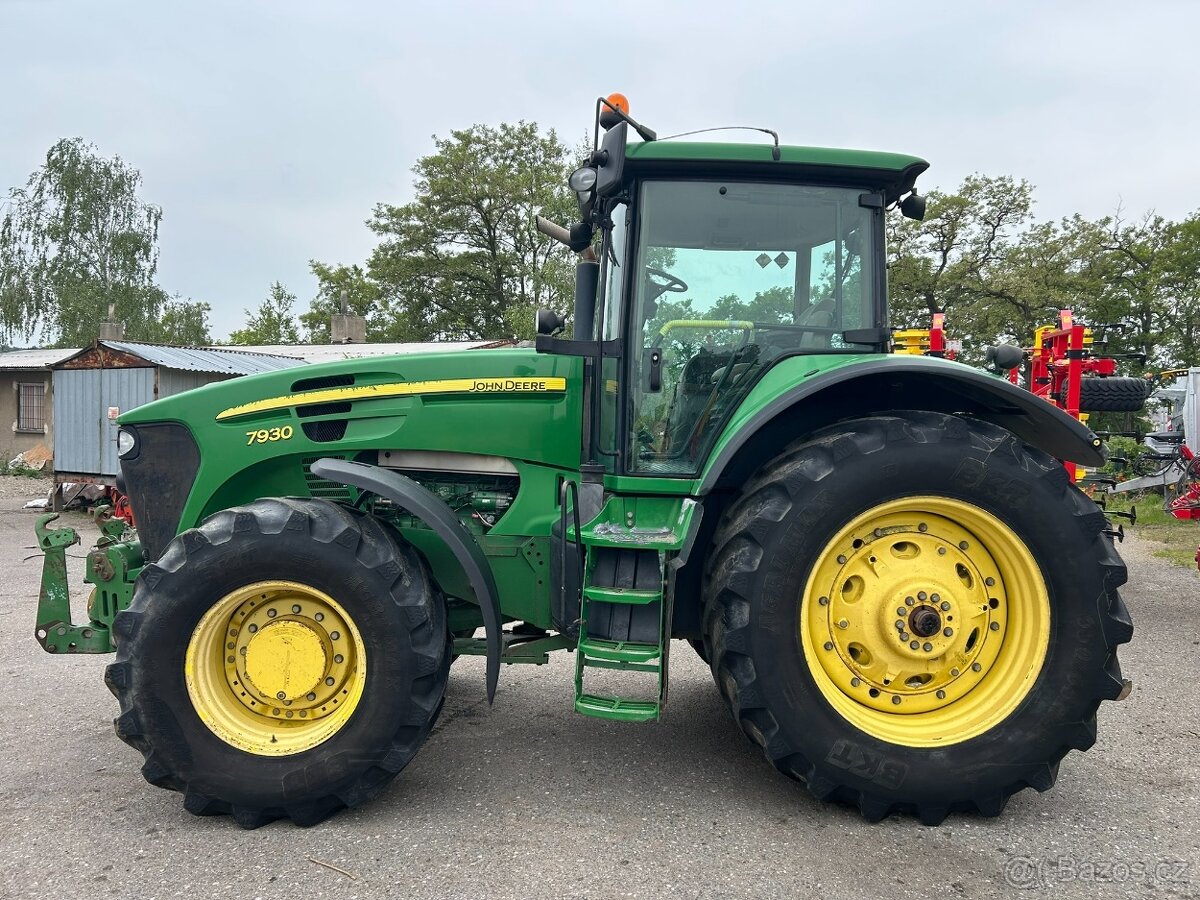 John Deere 7930 - 2