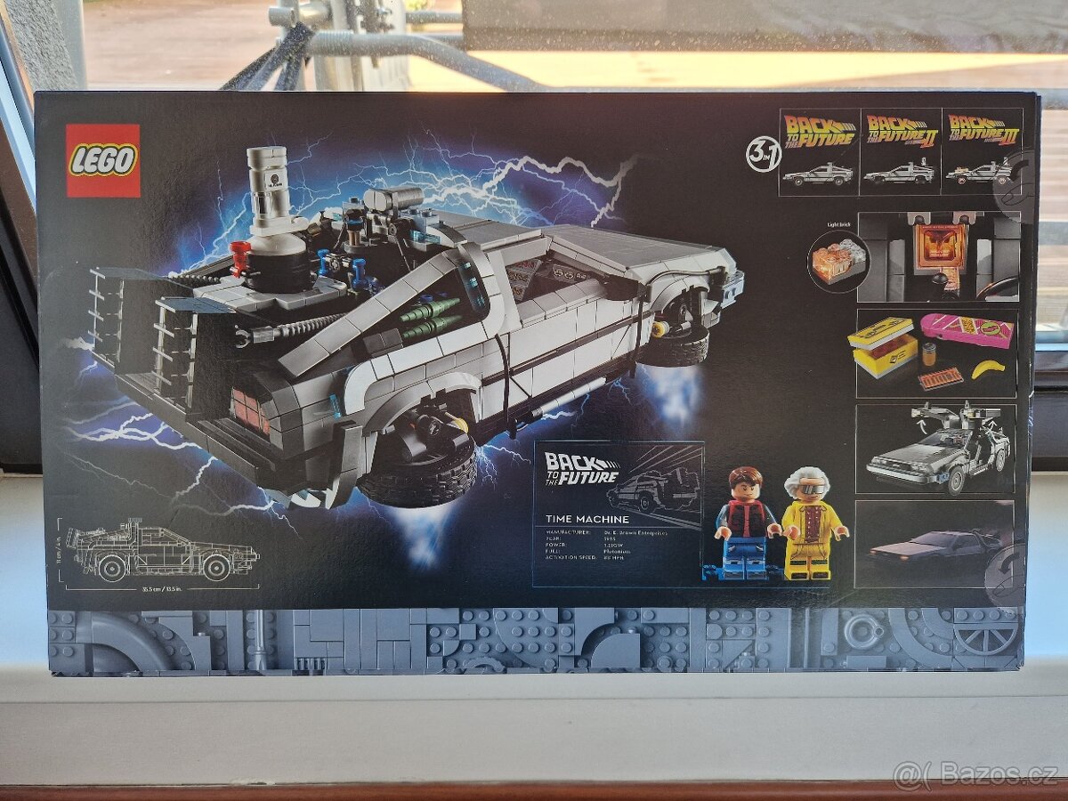 LEGO 10300 Stroj času z Návratu do budoucnosti - 2