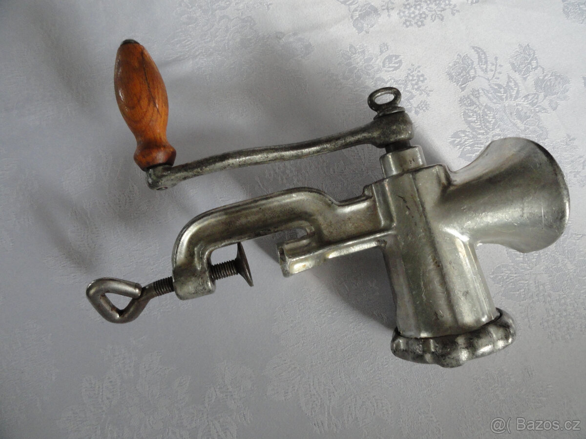 Mlýnek na maso 5 - 2