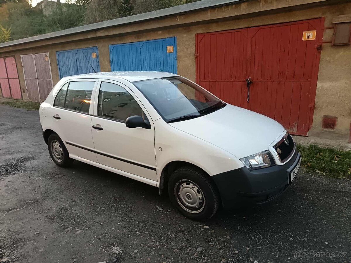 Skoa Fabia Junior 1.0 37kw - 2