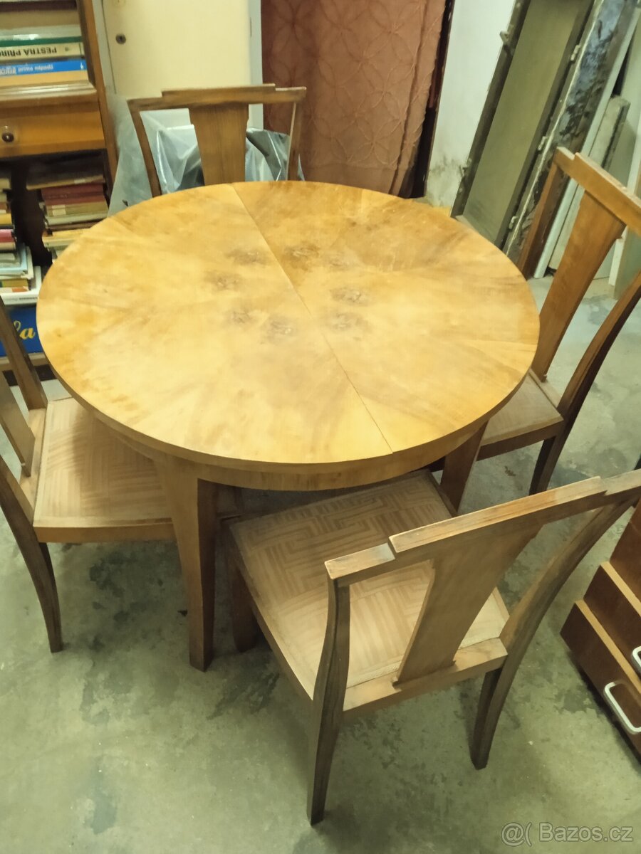 Rozkládací stůl a 4ks židle,starodávné, cena za vše - 2