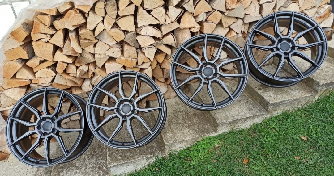 Prodám krásné elektrony alu kola 5X112 r19 - 2