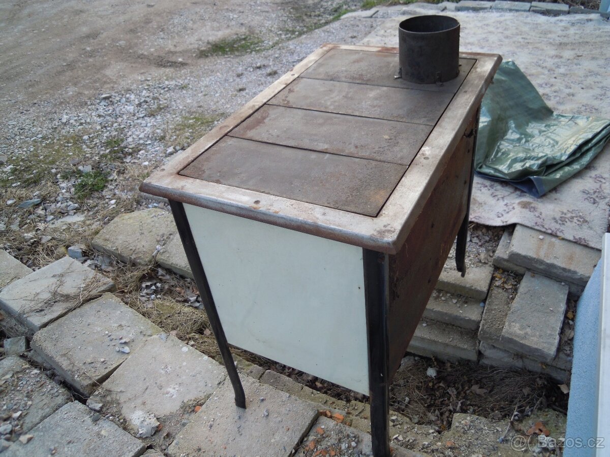 starý kuchyňský sporák -prodej - 2