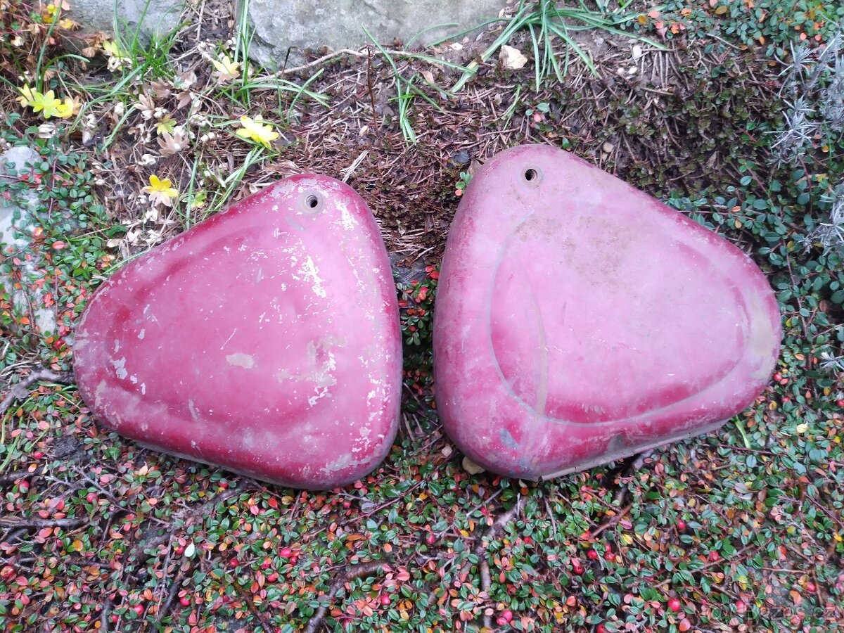 Nářaďový kastlík pérák - 2