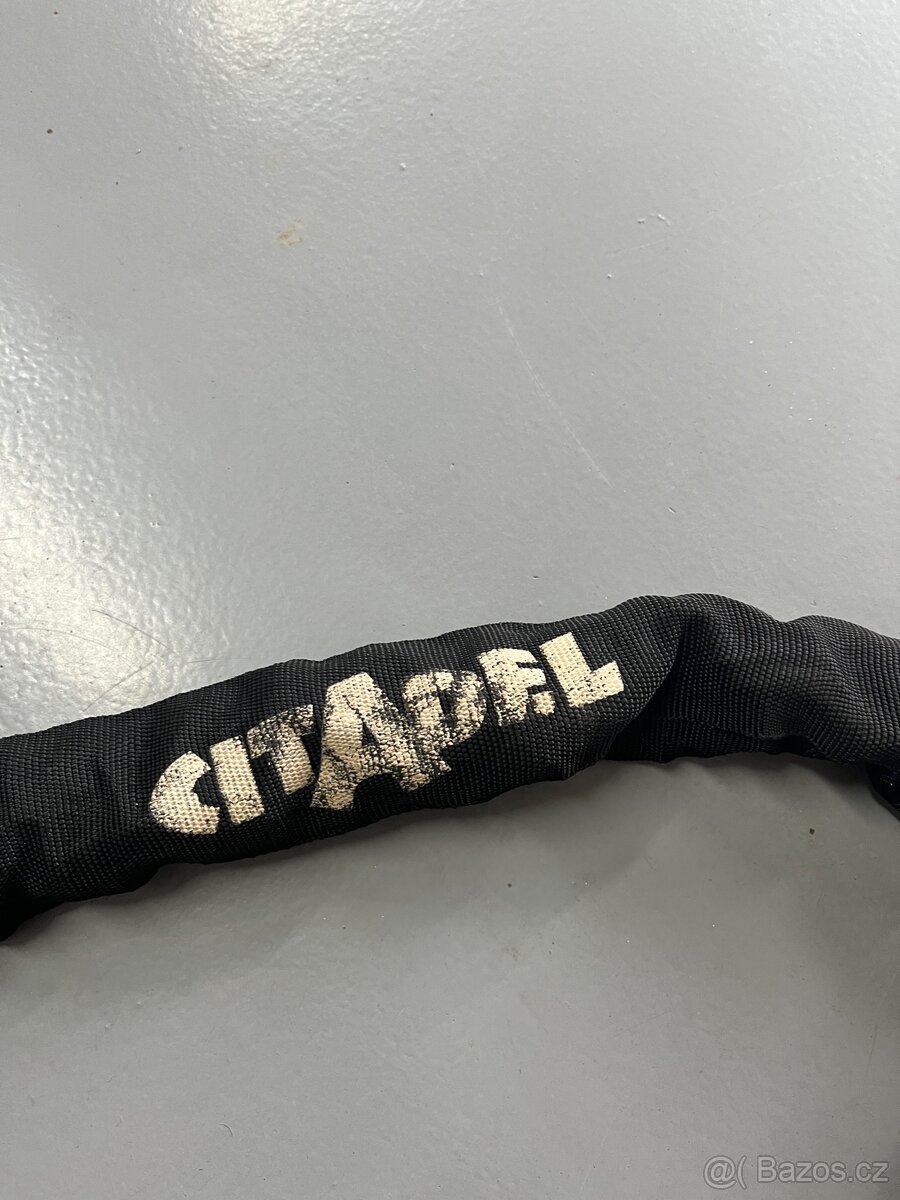 Zámek na motorku CITADEL - ocelový řetěz - 2