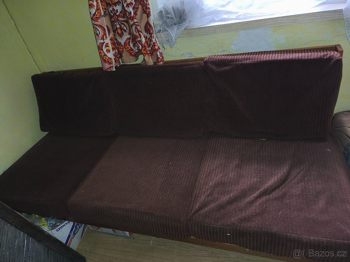 Retro rozkládací gauč - 2