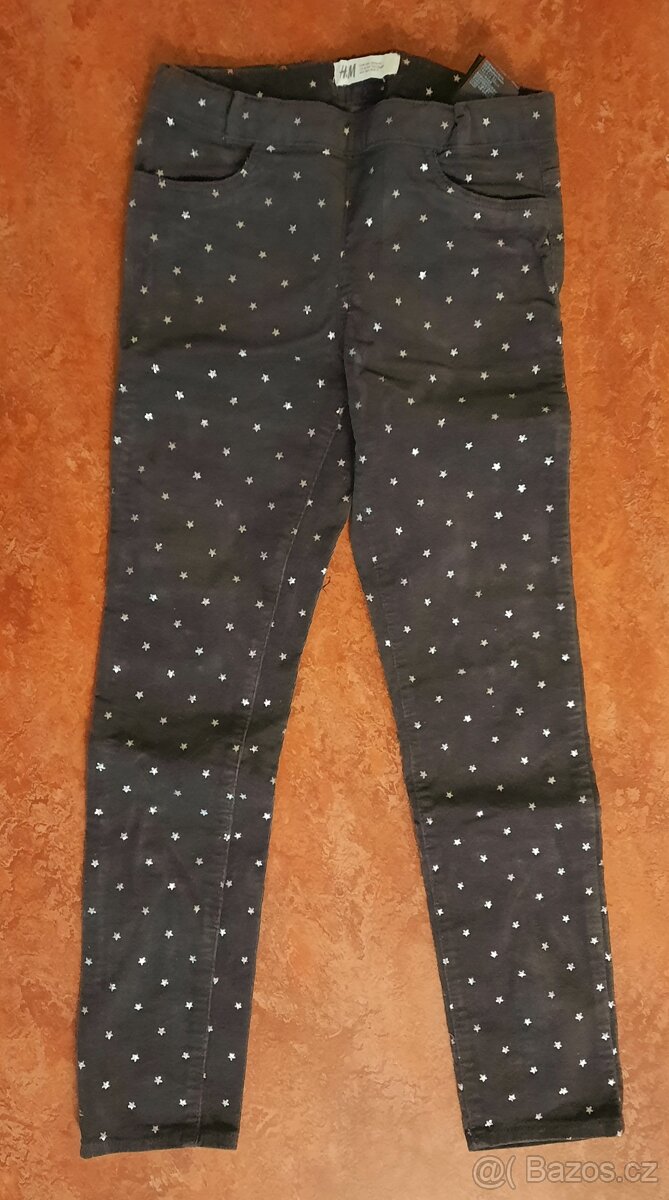 Dívčí kalhoty a kraťasy, vel. 134 - 2