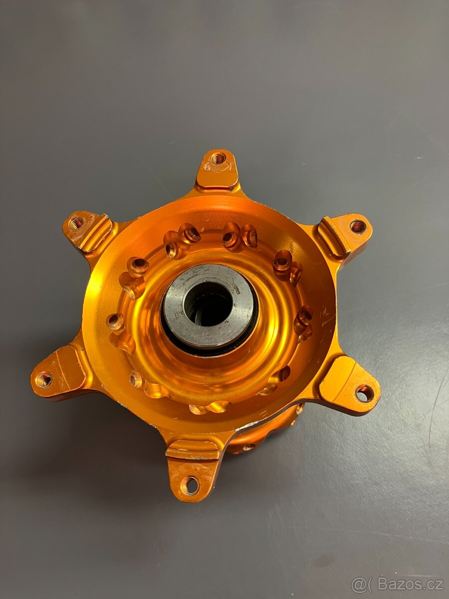 Náboj předního kola KTM do roku 2002 - 2