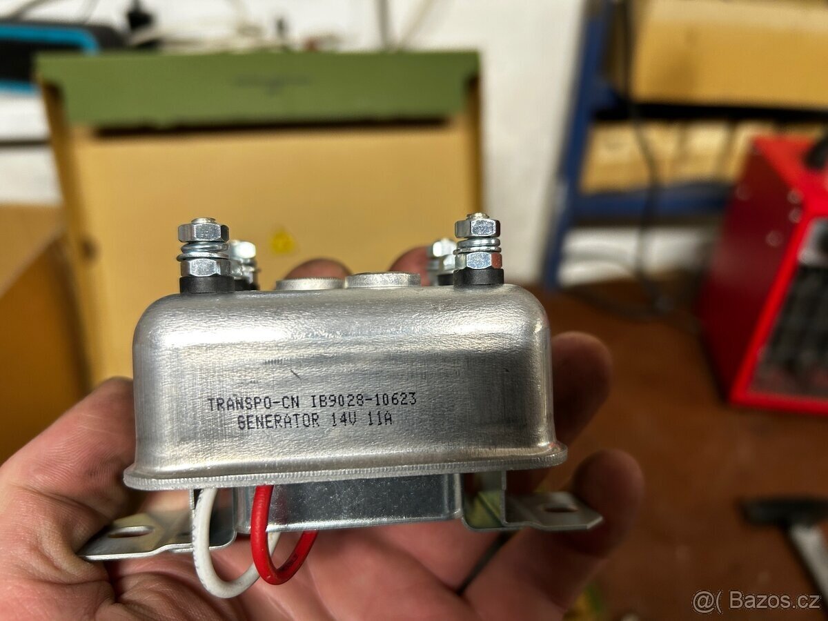 Regulátor dobíjení dynamo Zetor - elektronický - 2