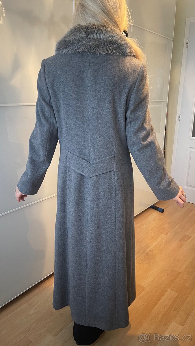 Damsky sedy kabat velikost 38 - 2