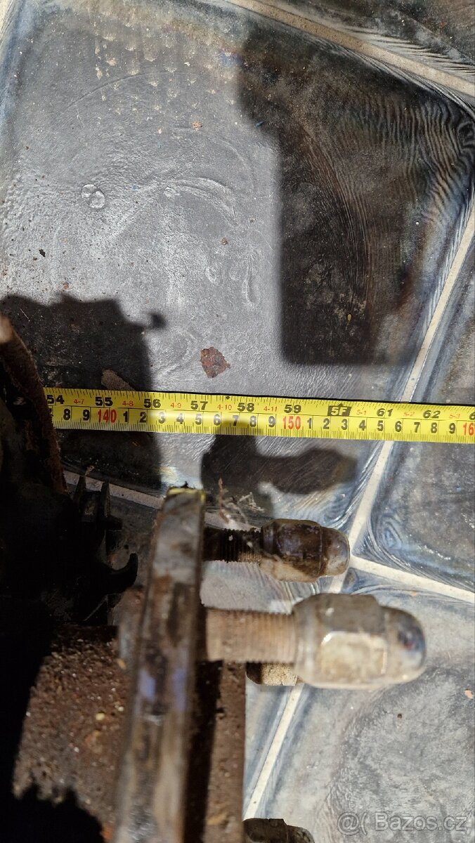 Zadní náprava L200 - 2