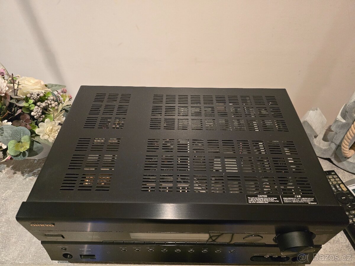 Onkyo TX SR608 - 2