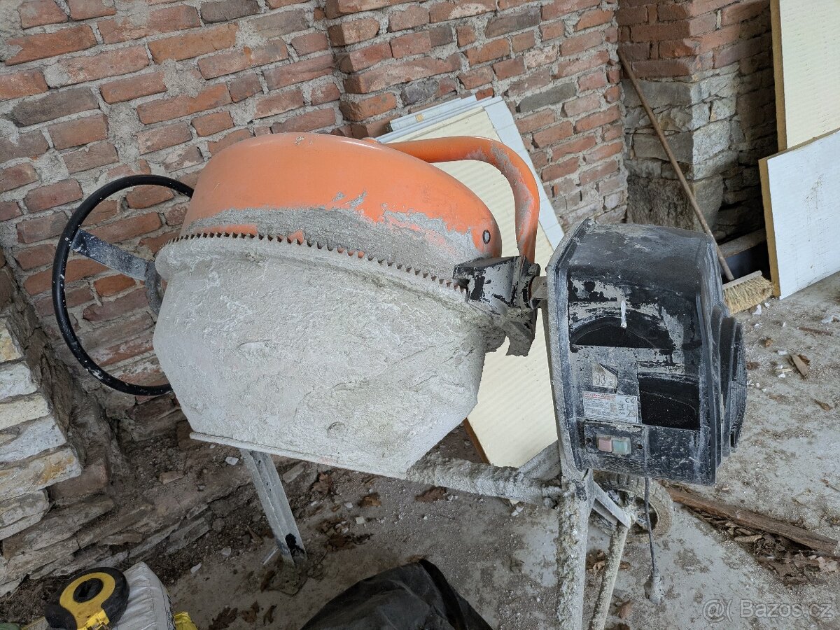 Stavební míchačka - 2