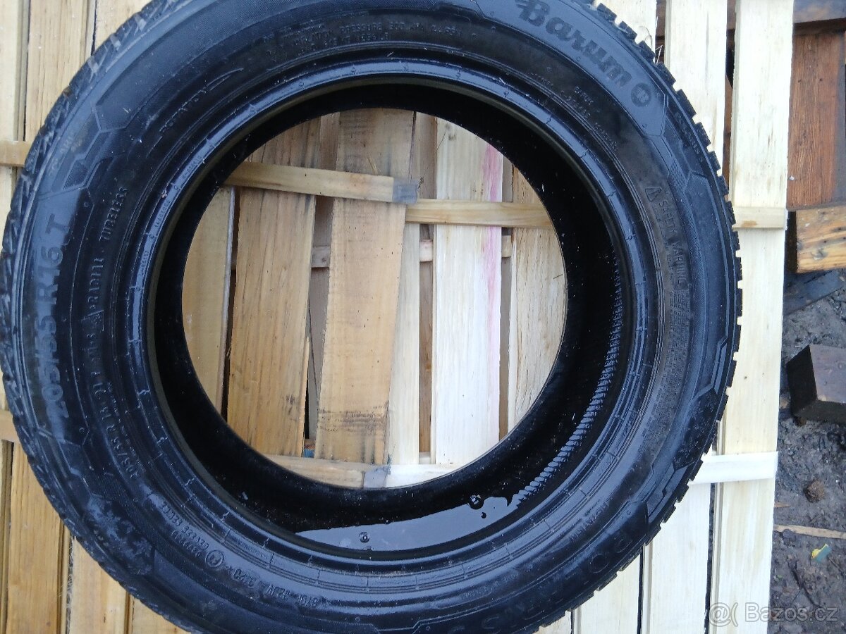 2 zimní 205/55-16 - 2