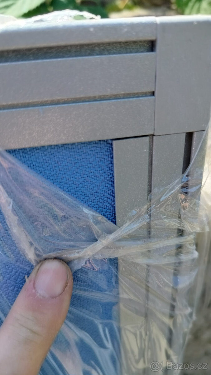 Paraván mezi psací stoly - 2