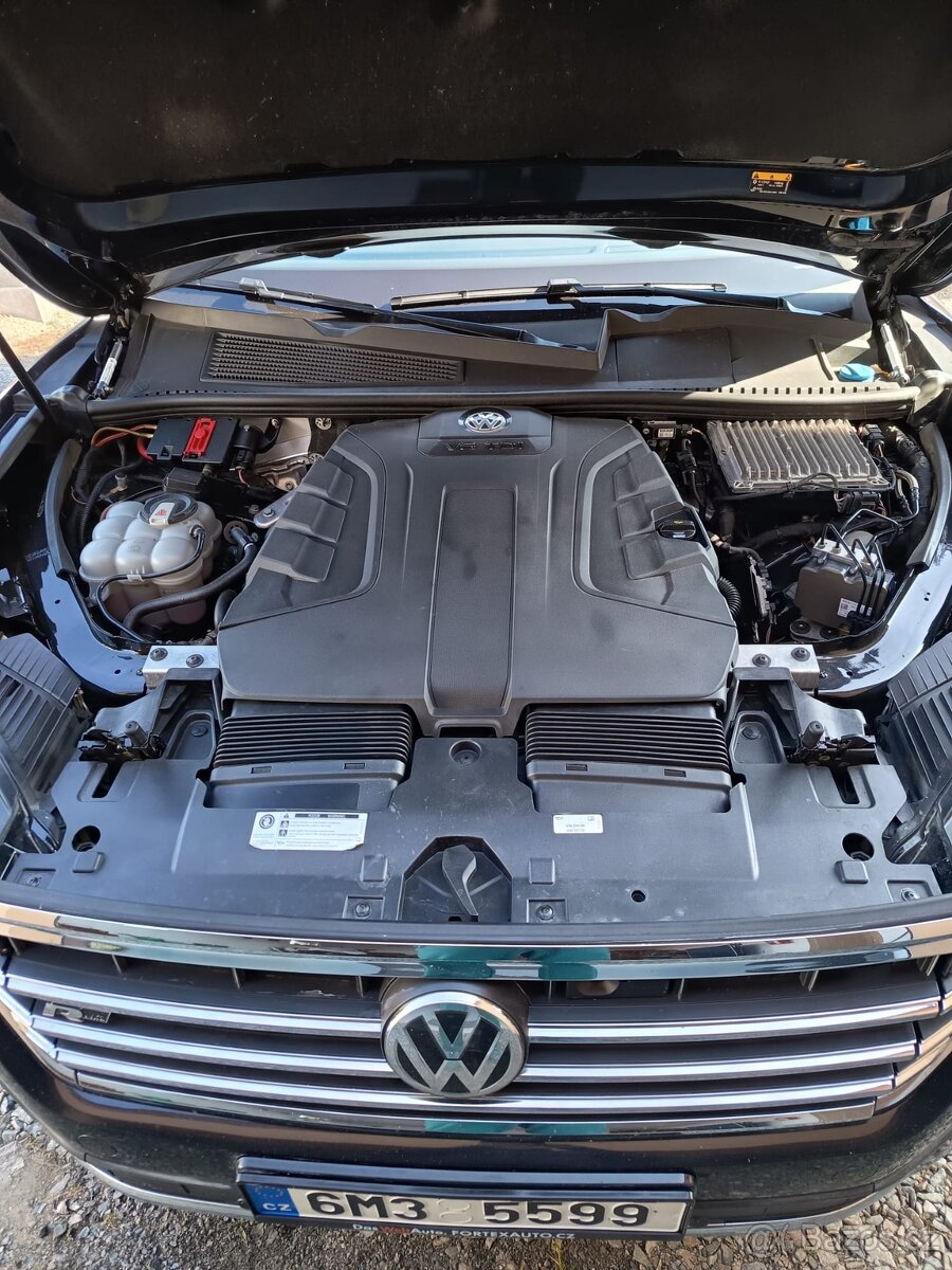 VW TOUAREG 3,0 TDI 210kw - 2