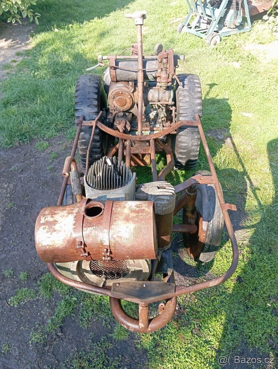 Prodám postřikovač Autofenomen, cca 1940 - 2