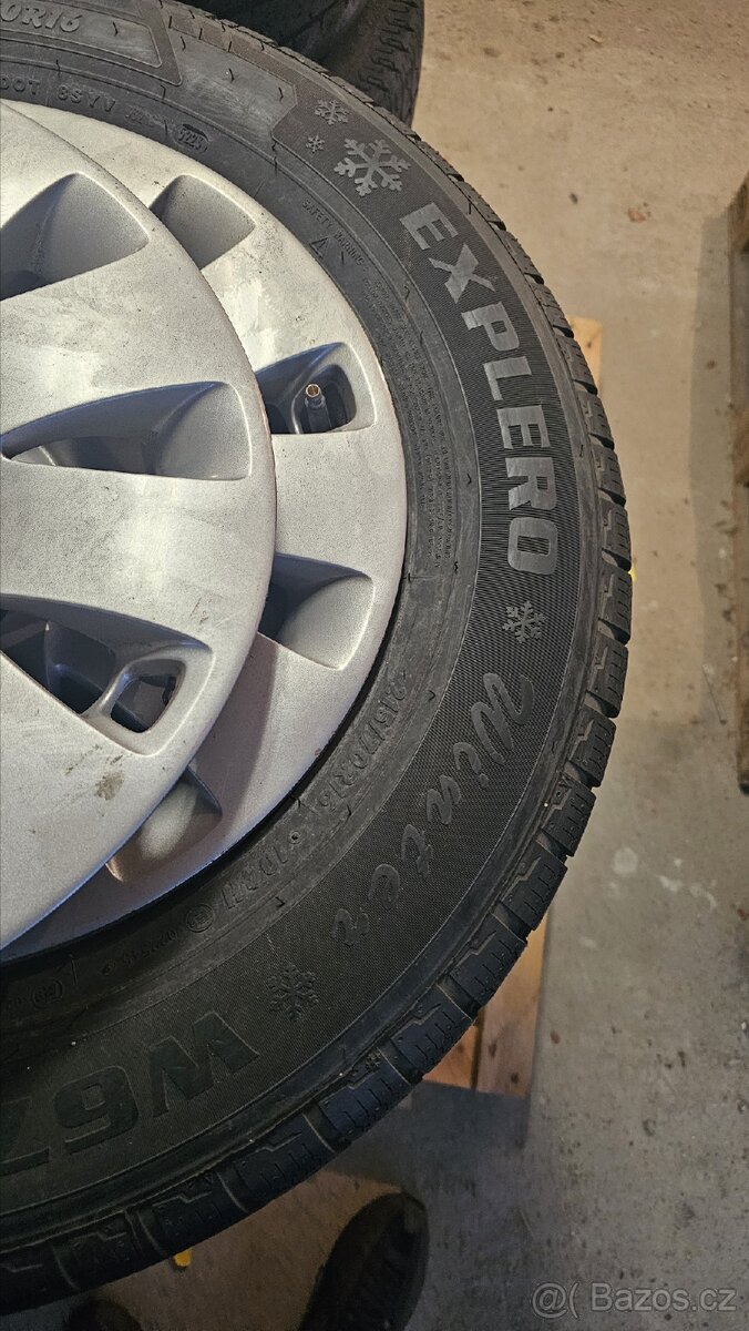 215/70R16 - 2