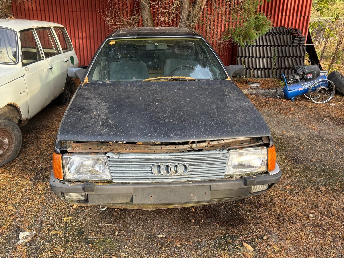 Audi 100 c3 doutník 2.3 E klima na díly/opravu - 2
