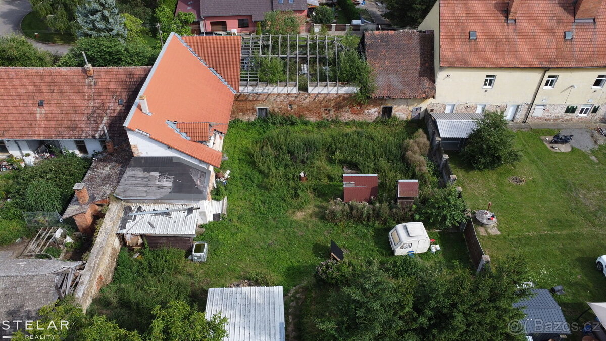 Prodej rodinného domu 260 m², pozemek 1419 m², Podbřežice – pohled 2