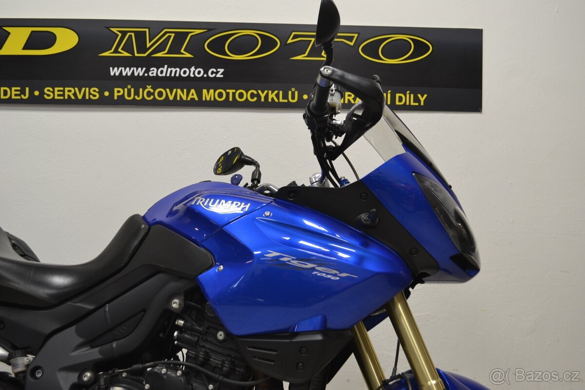 TRIUMPH TIGER 1050