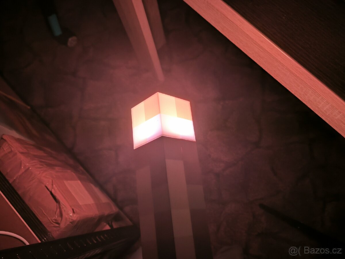 Minecraft svítilna plus knížky - 2