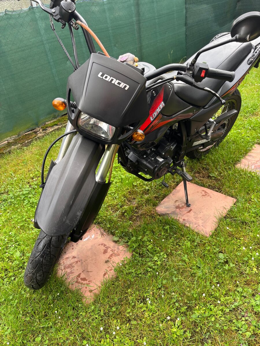 Motard 125