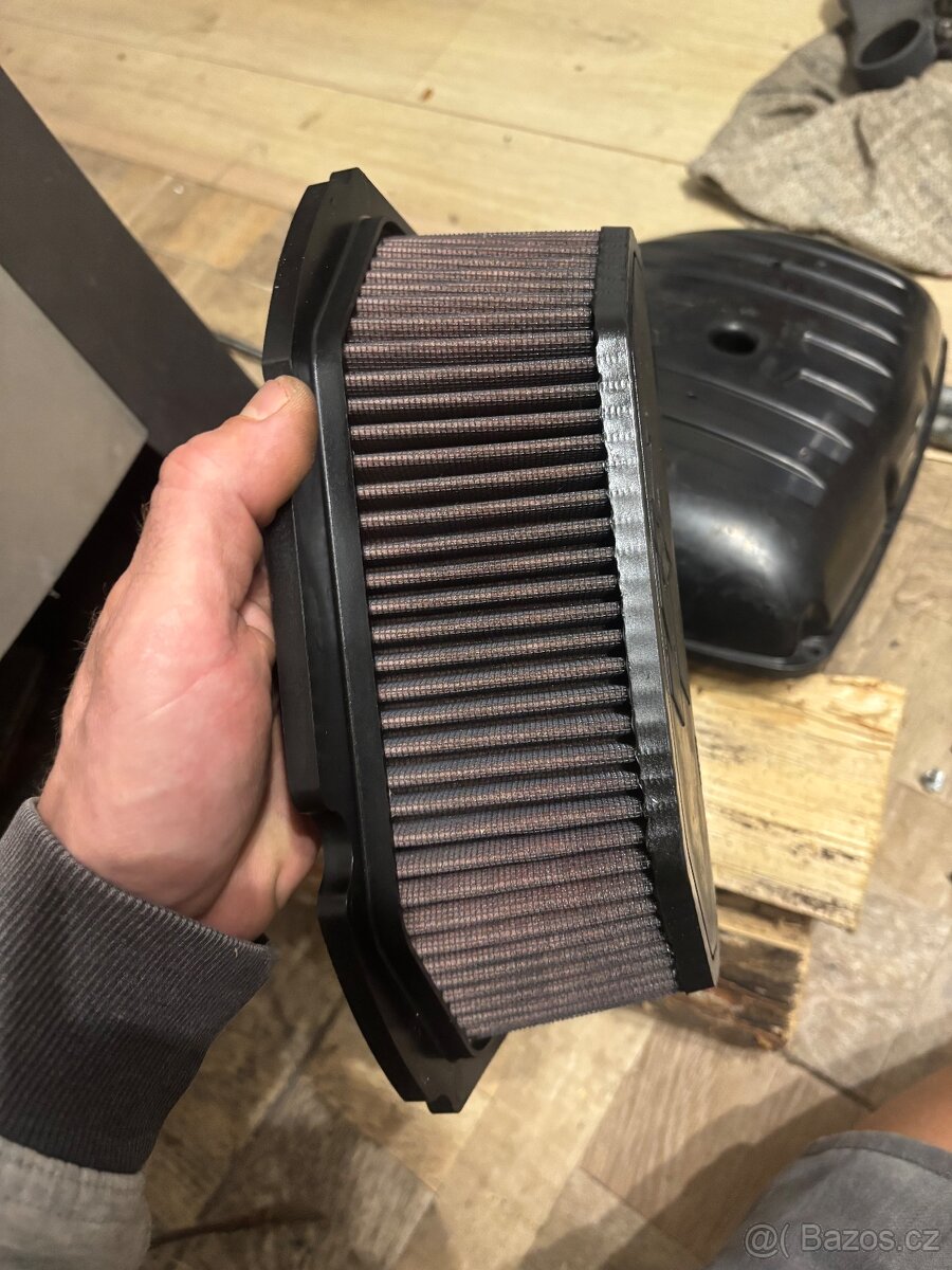 KN filtr na Suzuki Gsxr 1000 09-16 - 2