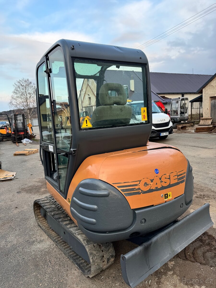 Minibagr Case cx23 2000 rok vada - 2