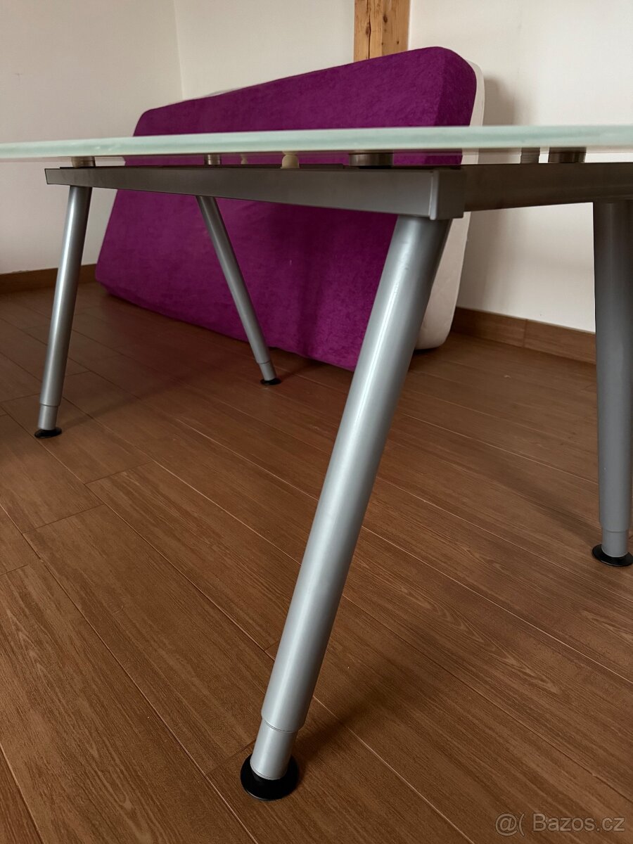 Polohovatelný multifunkční psací stůl - 2