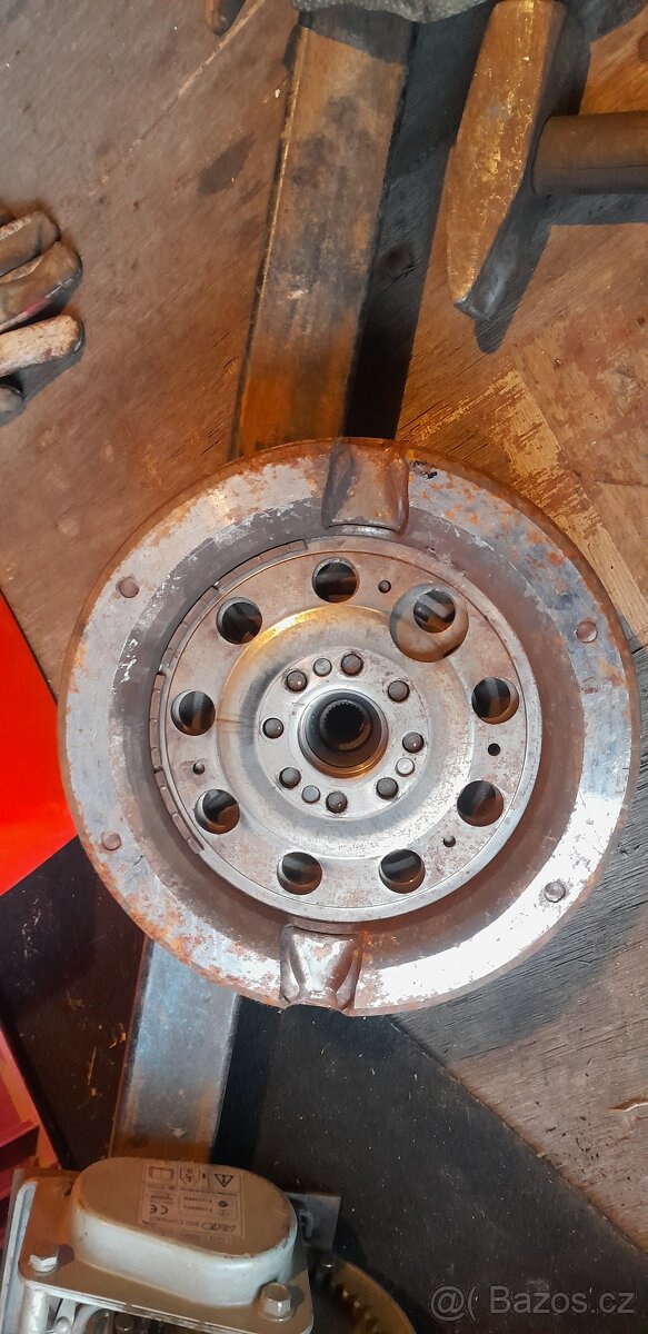 Vw t4 2,4D spojka - 2