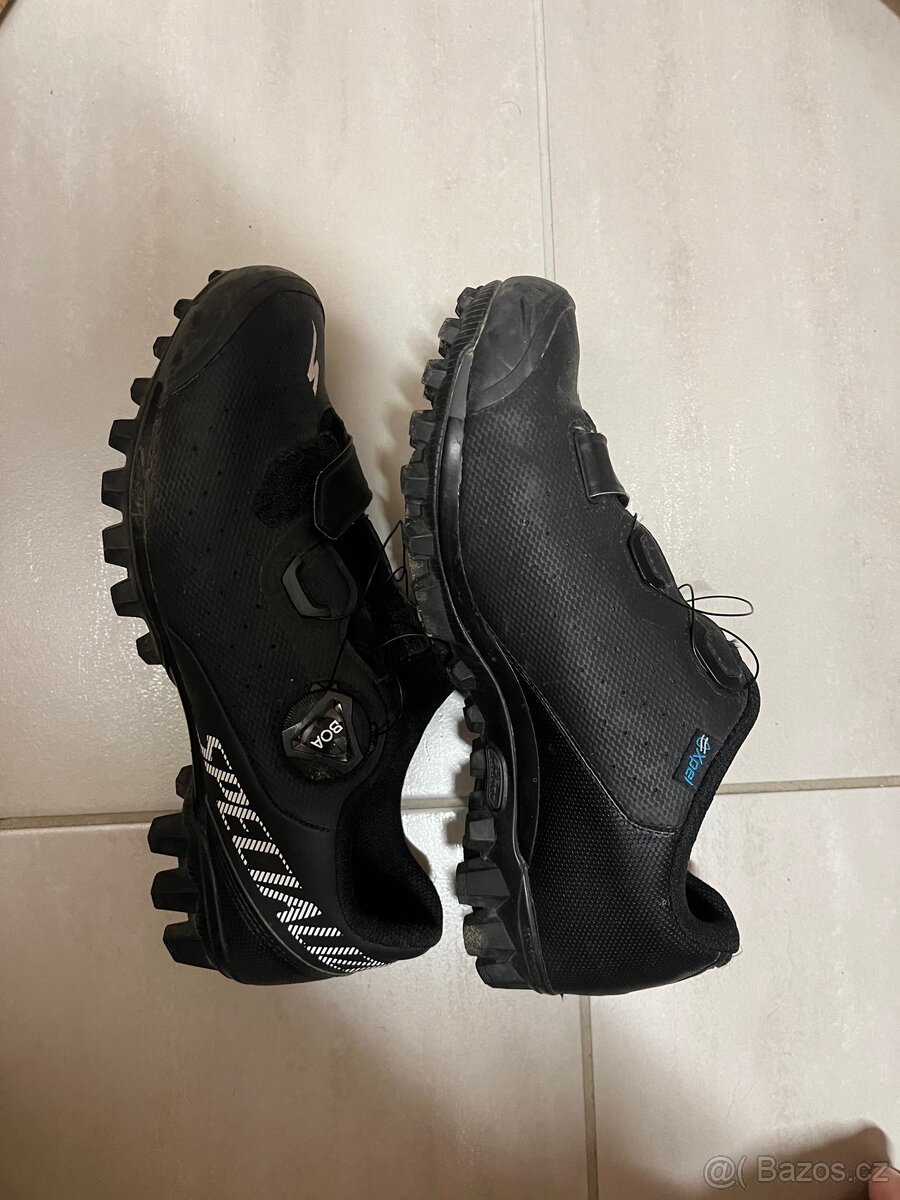 Tretry Specialized 38 - 2