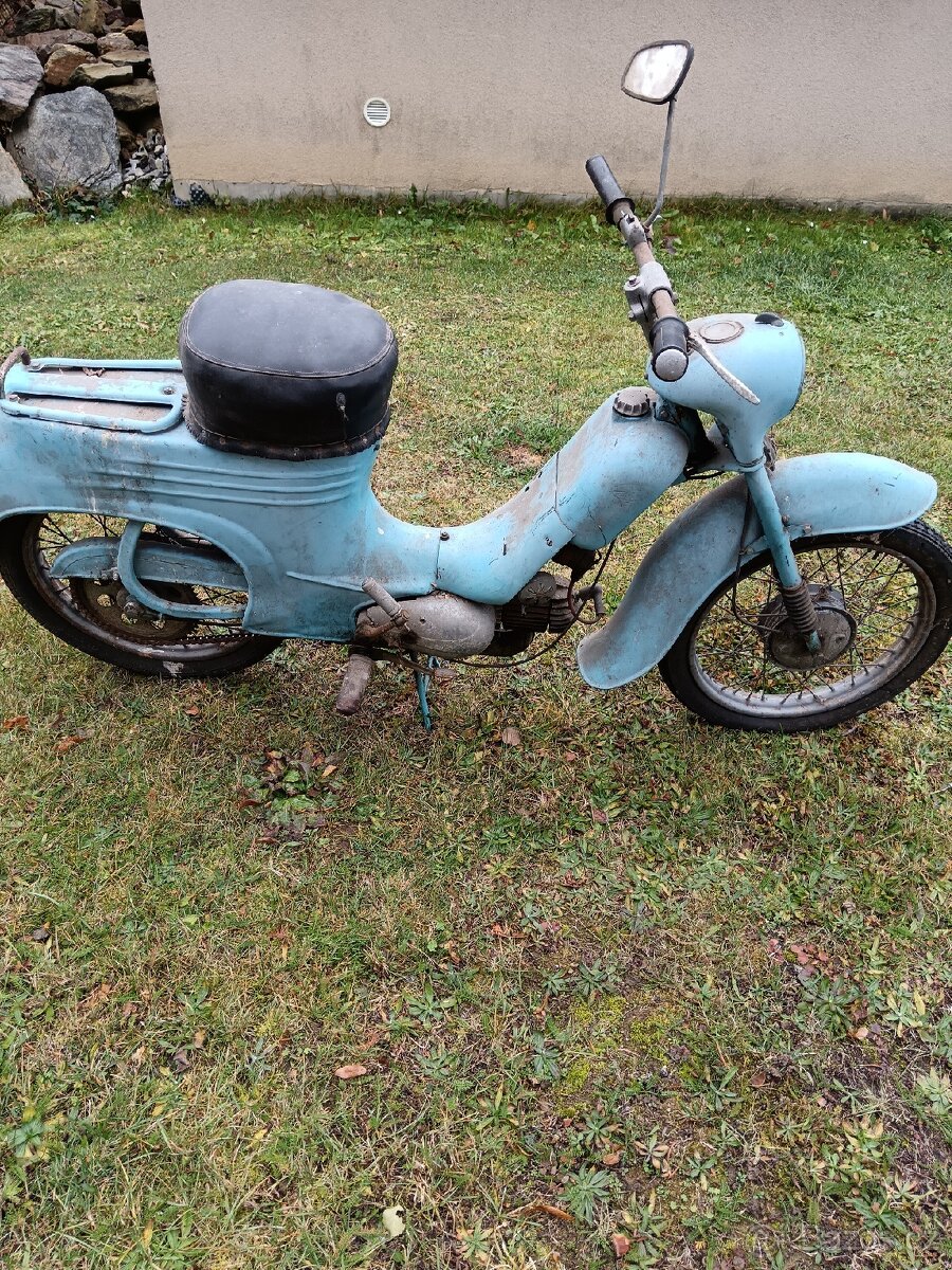 Prodám Jawa pařez - 2