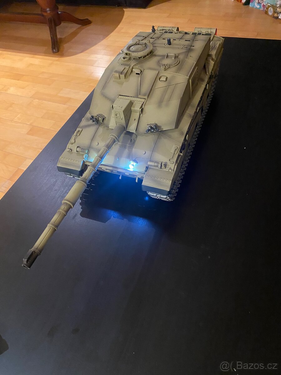 Challenger RC Tank 1:16 - 2