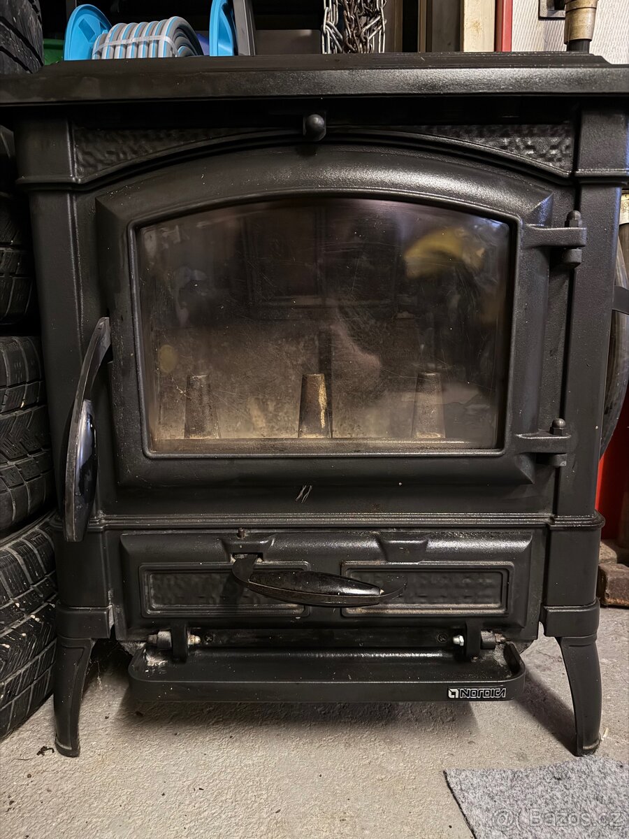 Litinová kamna (LA NORDICA ISOTTA EVO) - 2