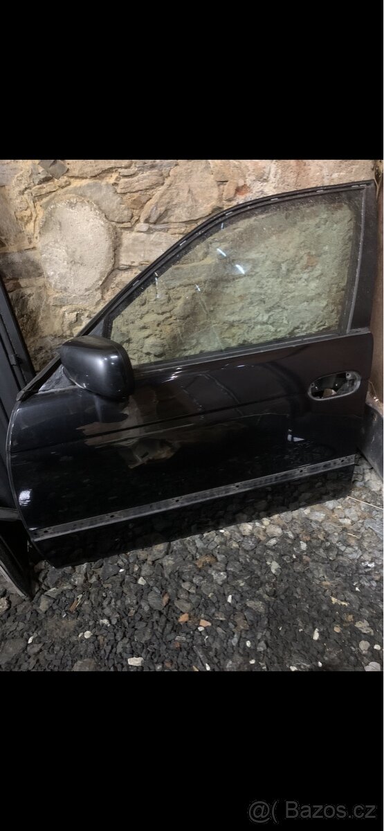 BMW E39 dveře cosmosschwarz - 2