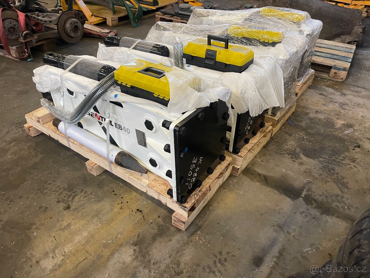 Hydraulicke kladivo na traktor bagr - 2