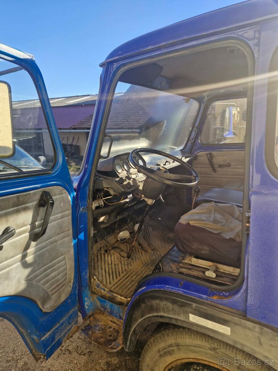 Prodám 3 ks Avie - 2