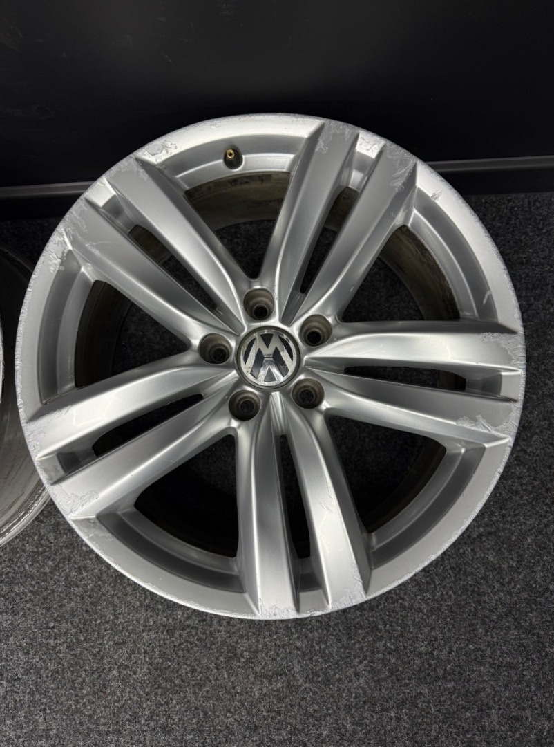 Alu VW 5x112 18” 3AA601025H - 2
