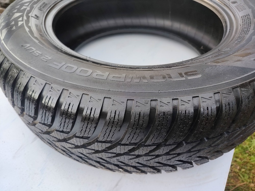 Sada pneu nových zimních Nokian - 2