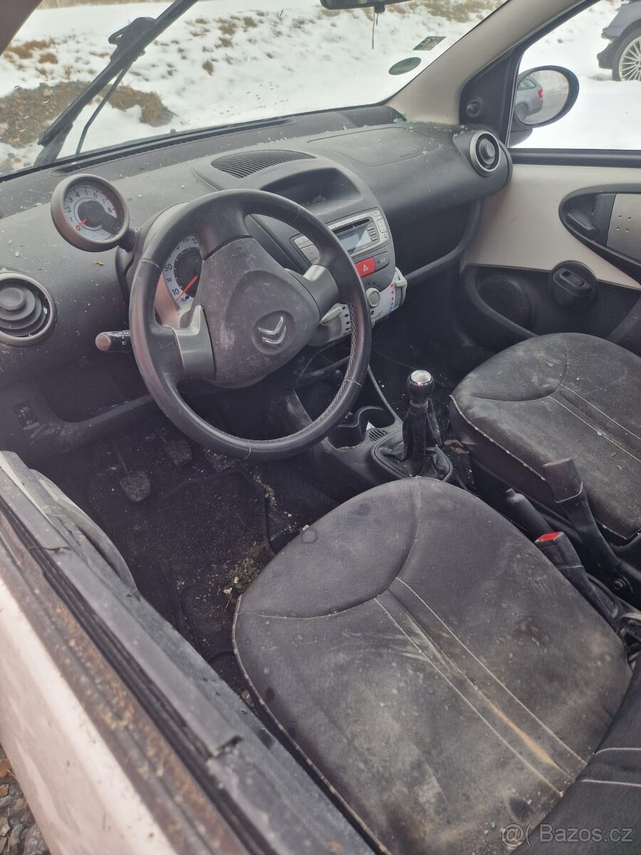 Citroen c1 rok 2012 - 2