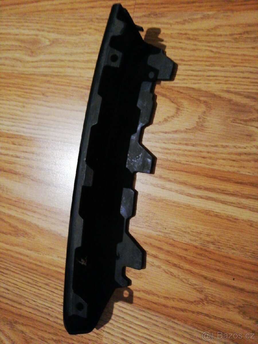 Lista do nárazníku VW Passat B6 3C - 2