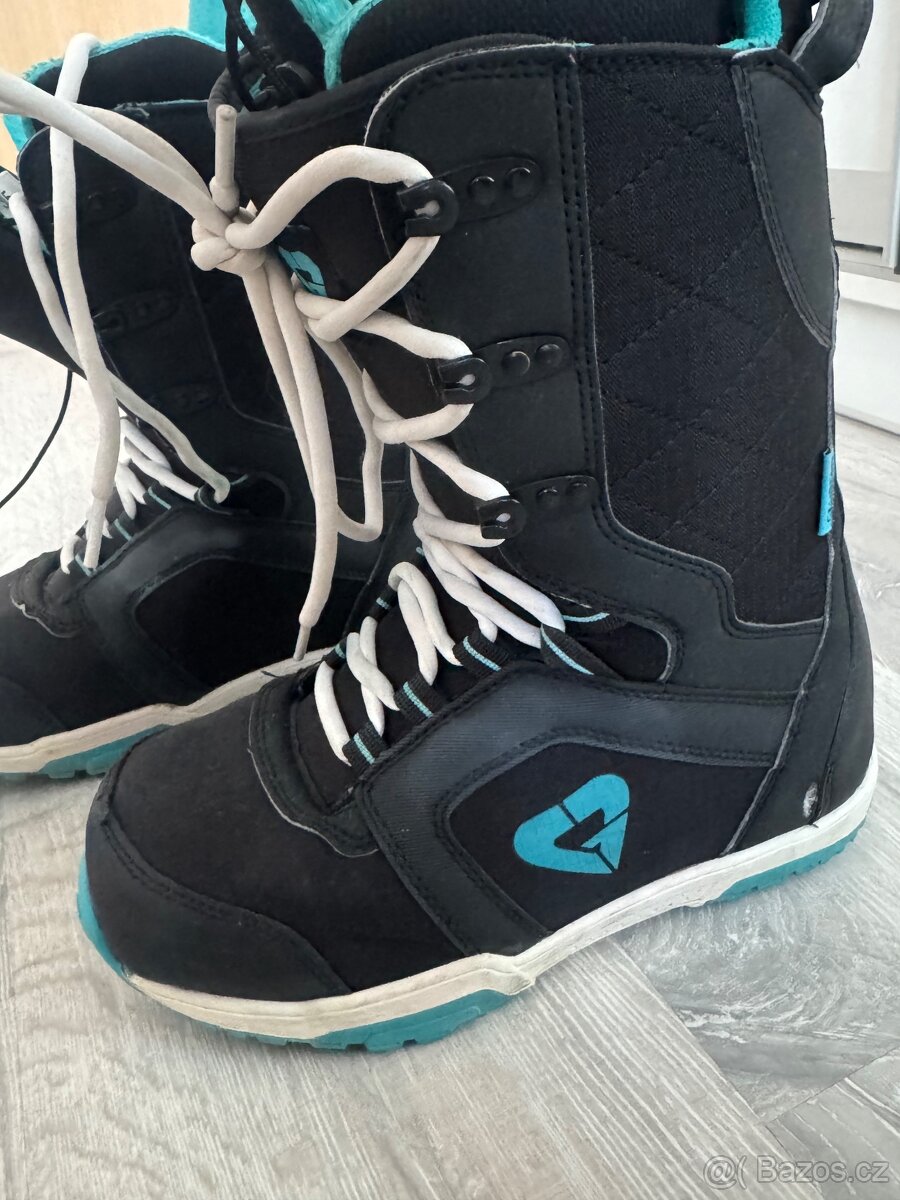 Snowboardové boty Gravity vel. 39,5 - 2