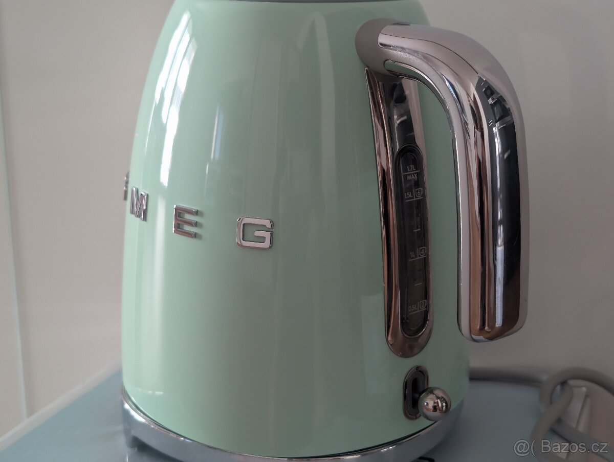 Rychlovarná konvice Smeg 50´s Retro Style - 2